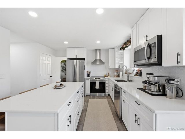 9395 Princeton Cir, Highlands Ranch, CO 80130