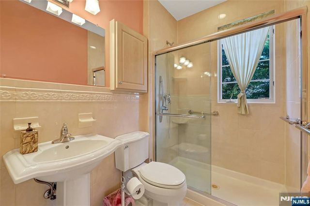 411 Fairway Drive, Leonia, NJ 07605