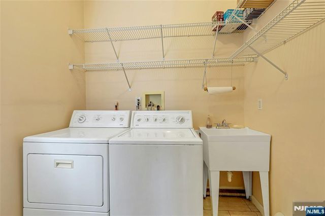 411 Fairway Drive, Leonia, NJ 07605