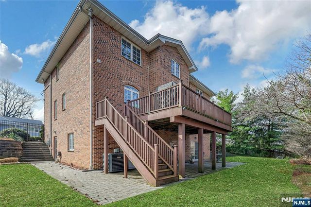 411 Fairway Drive, Leonia, NJ 07605