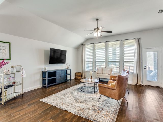 5713 Broad Bay Lane, Fort Worth, TX 76179