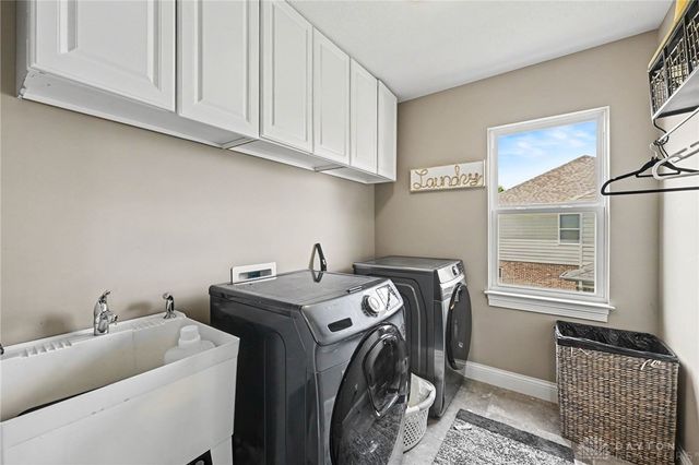 1350 Clydesdale Court, Washington Twp, OH 45458