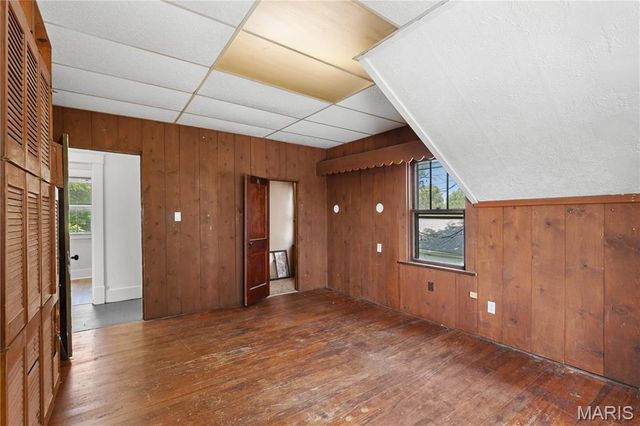 209 W Saint Louis Avenue, East Alton, IL 62024