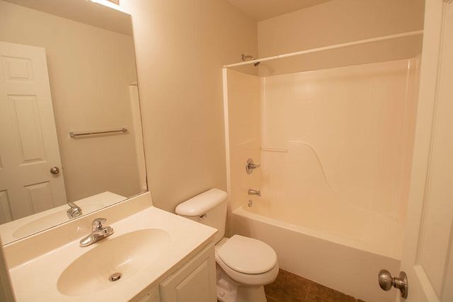 1424 BODIE DR, Columbia, MO 65202