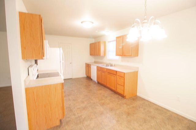 1424 BODIE DR, Columbia, MO 65202