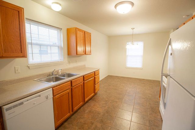 1424 BODIE DR, Columbia, MO 65202