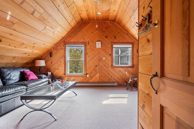 447 Center Road, Hillsborough, NH 03244