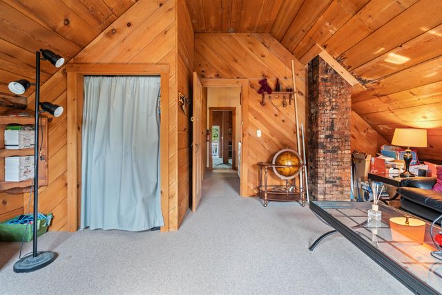 447 Center Road, Hillsborough, NH 03244