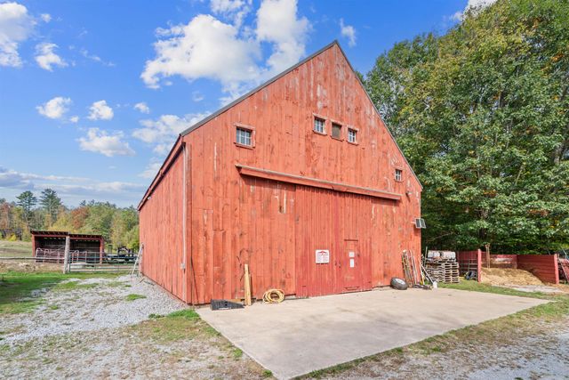 447 Center Road, Hillsborough, NH 03244