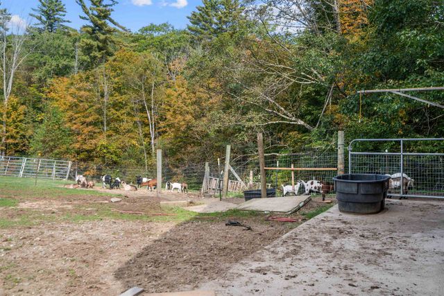 447 Center Road, Hillsborough, NH 03244