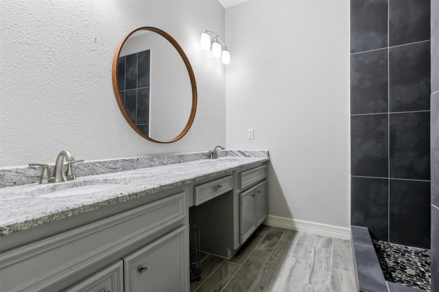 7006 Centre Grove Drive, Houston, TX 77069