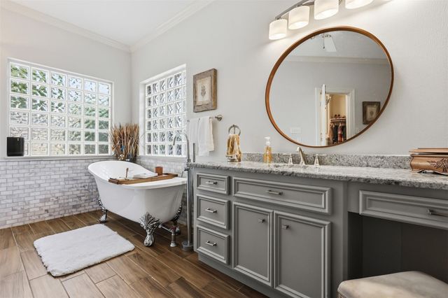 7006 Centre Grove Drive, Houston, TX 77069