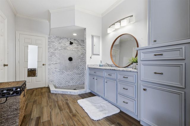 7006 Centre Grove Drive, Houston, TX 77069