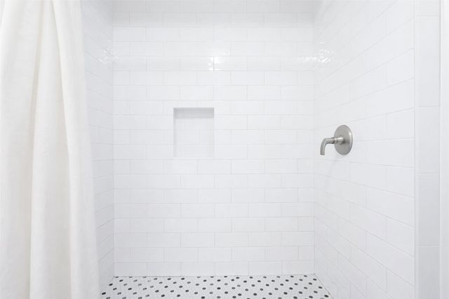 7006 Centre Grove Drive, Houston, TX 77069