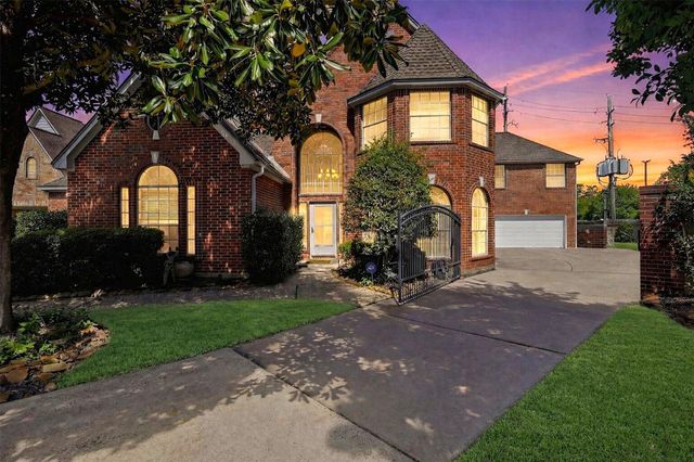 7006 Centre Grove Drive, Houston, TX 77069