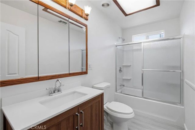 17081 Kampen Lane, Huntington Beach, CA 92647