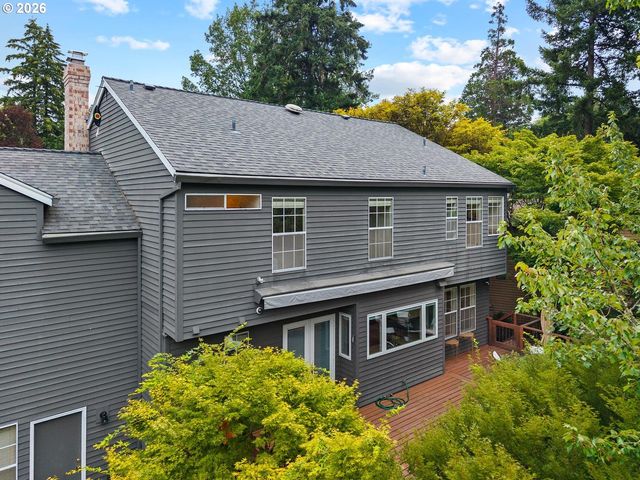 6576 Sw BOUNDARY St, Portland, OR 97225