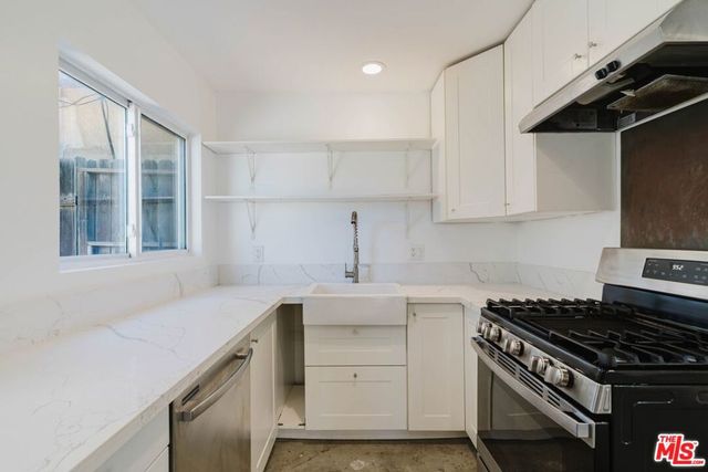 6488 Day Street, Tujunga, CA 91042