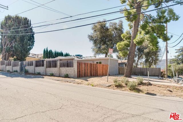 6488 Day Street, Tujunga, CA 91042