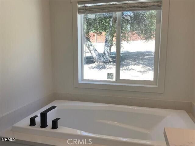 39421 Calle El Parado Road, Santa Clarita, CA 91350