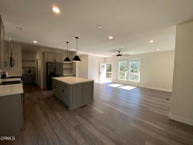 39421 Calle El Parado Road, Santa Clarita, CA 91350