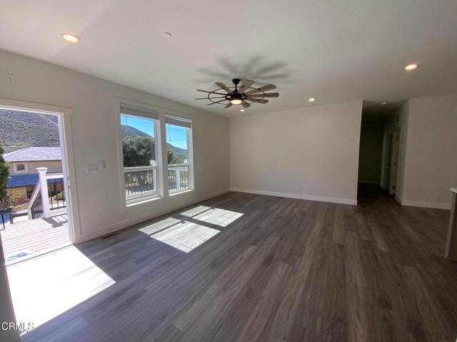 39421 Calle El Parado Road, Santa Clarita, CA 91350