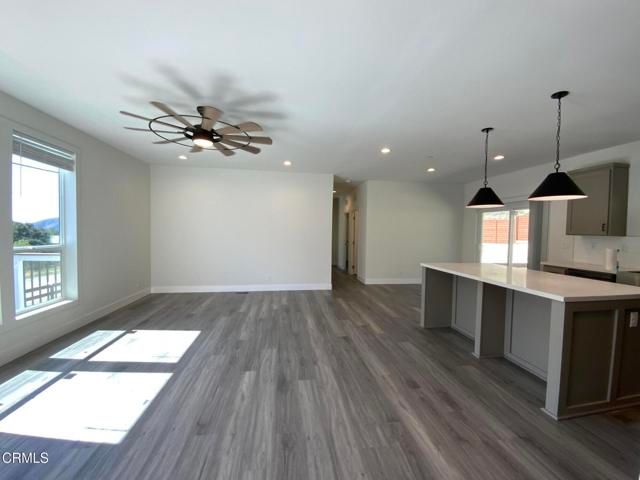 39421 Calle El Parado Road, Santa Clarita, CA 91350