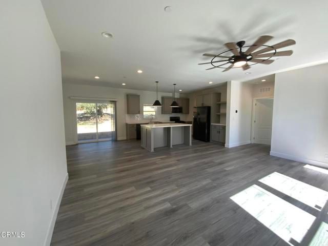 39421 Calle El Parado Road, Santa Clarita, CA 91350