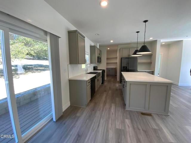 39421 Calle El Parado Road, Santa Clarita, CA 91350