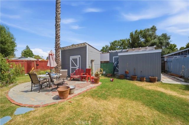 360 E La Veta, Orange, CA 92866