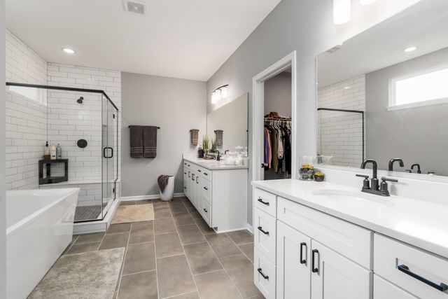 4532 Coyote Crossing, Powell, OH 43065