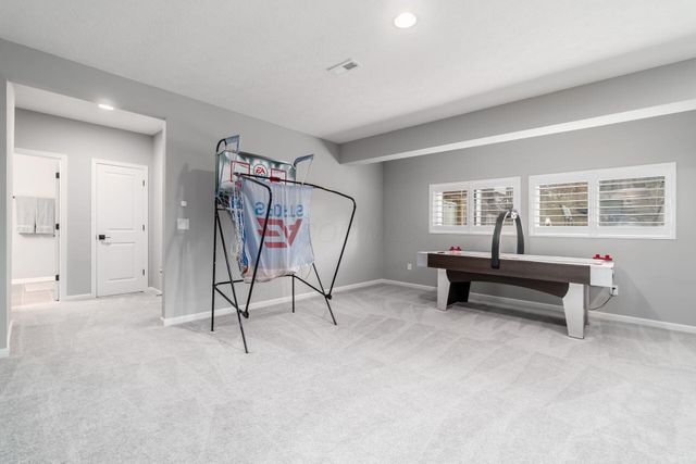 4532 Coyote Crossing, Powell, OH 43065