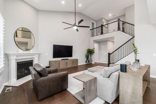 4532 Coyote Crossing, Powell, OH 43065