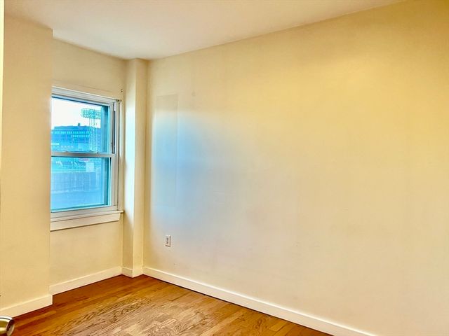 534-538 Commonwealth Ave 5D, Boston, MA 02115