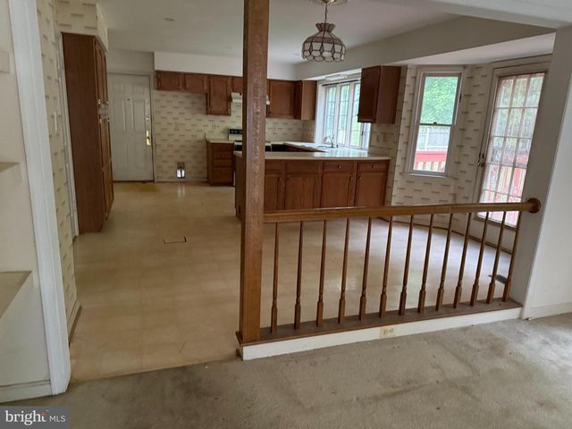 1437 KINGS MANOR DR, Bowie, MD 20721