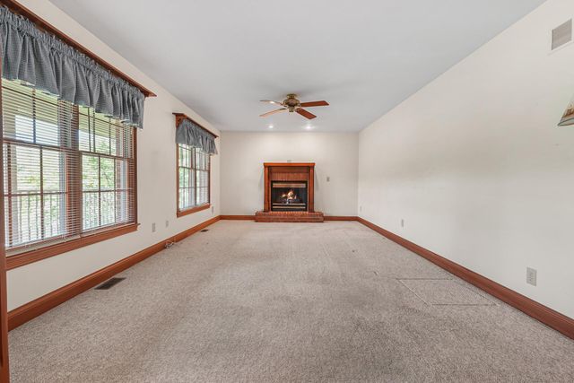 758 Lakewood Drive, Taylor Mill, KY 41015