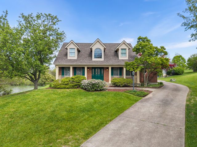 758 Lakewood Drive, Taylor Mill, KY 41015