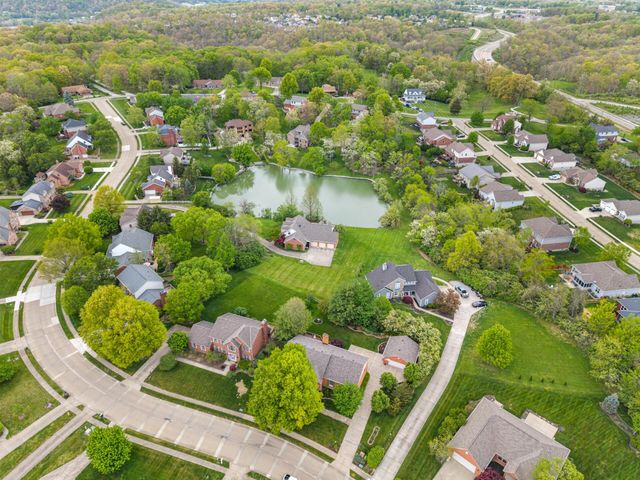 758 Lakewood Drive, Taylor Mill, KY 41015