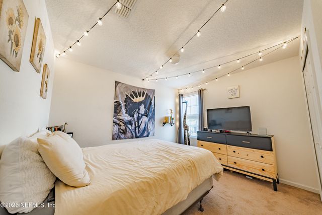 6054 CHESTNUT GELDING Lane, Jacksonville, FL 32234