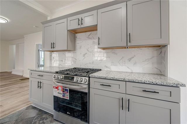 217 N VALLEY Street, Kansas City, KS 66102