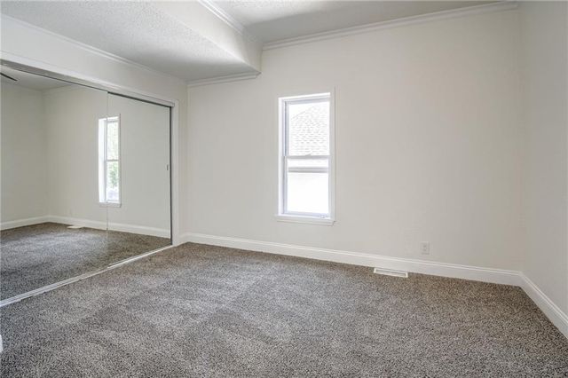 217 N VALLEY Street, Kansas City, KS 66102