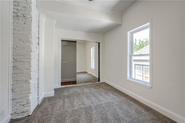 217 N VALLEY Street, Kansas City, KS 66102