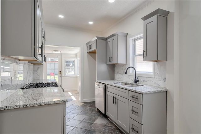 217 N VALLEY Street, Kansas City, KS 66102