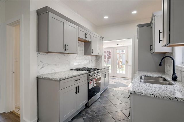 217 N VALLEY Street, Kansas City, KS 66102