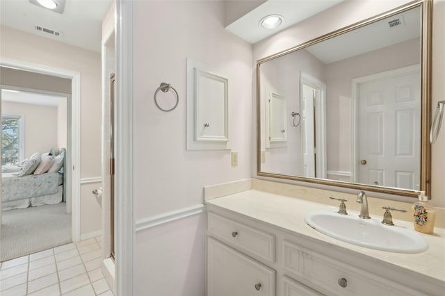 108 Spellbrook LN, Lakeway, TX 78734