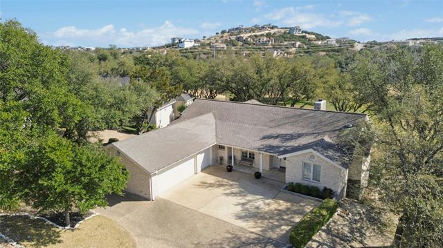 108 Spellbrook LN, Lakeway, TX 78734