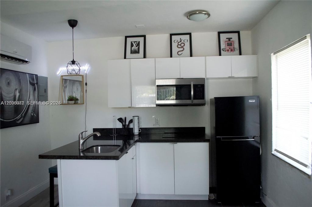 5530 N Miami Ave 2, Miami, FL 33127