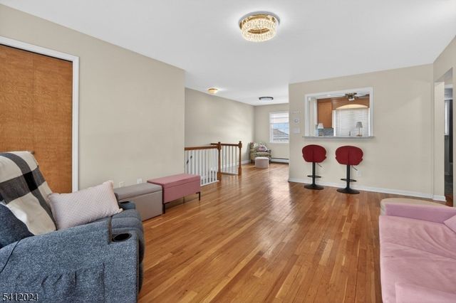 666 Bloomfield Ave 30, West Caldwell Twp., NJ 07006