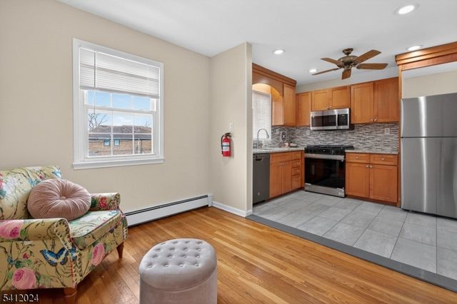 666 Bloomfield Ave 30, West Caldwell Twp., NJ 07006