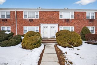 666 Bloomfield Ave 30, West Caldwell Twp., NJ 07006